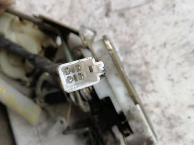 bontott FORD RANGER Jobb hátsó Ajtózár