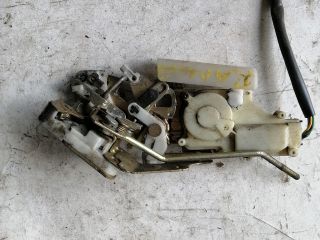 bontott FORD RANGER Jobb hátsó Ajtózár