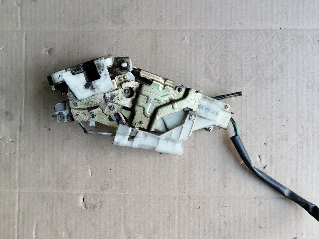 bontott FORD RANGER Jobb hátsó Ajtózár