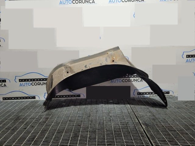 bontott FORD RANGER Jobb hátsó Dobbetét (Kerékjárati, Műanyag)