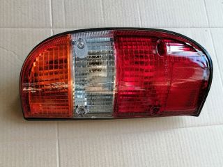 bontott FORD RANGER Jobb Hátsó Lámpa