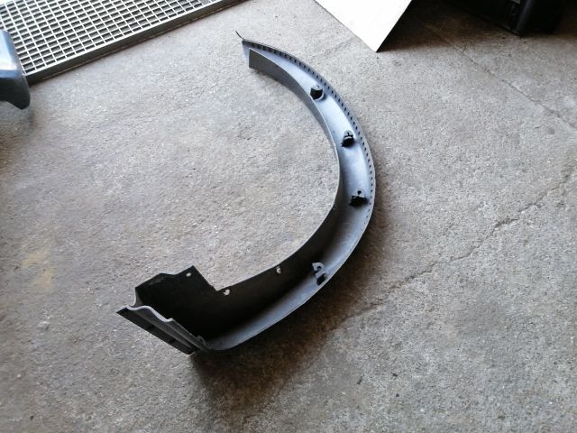 bontott FORD RANGER Jobb hátsó Sárvédő Szélesítő