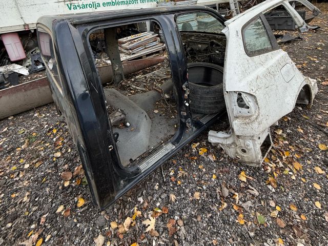 bontott FORD RANGER Jobb Küszöb