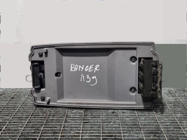 bontott FORD RANGER Könyöklő