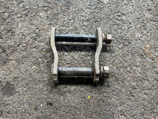 bontott FORD RANGER Lengőkar Csavar