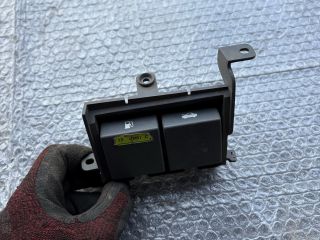 bontott FORD RANGER Motorháztető Nyitó Kar / Gomb