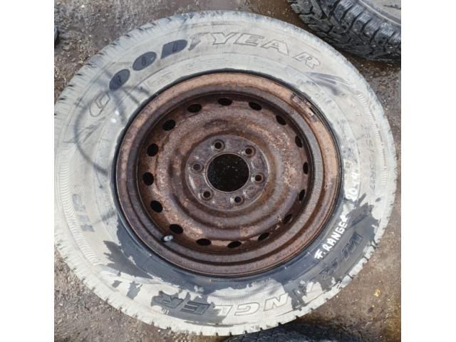 bontott FORD RANGER Pótkerék