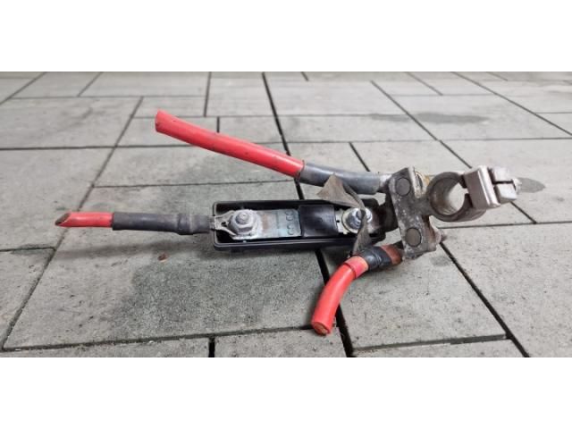 bontott FORD RANGER Pozitív Kábel