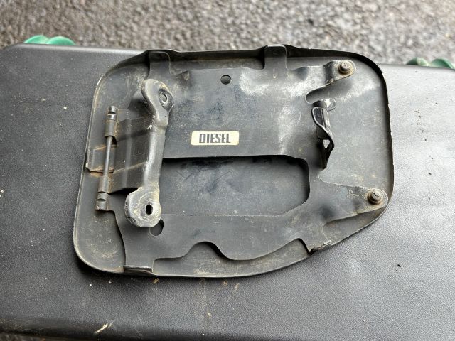 bontott FORD RANGER Tankajtó