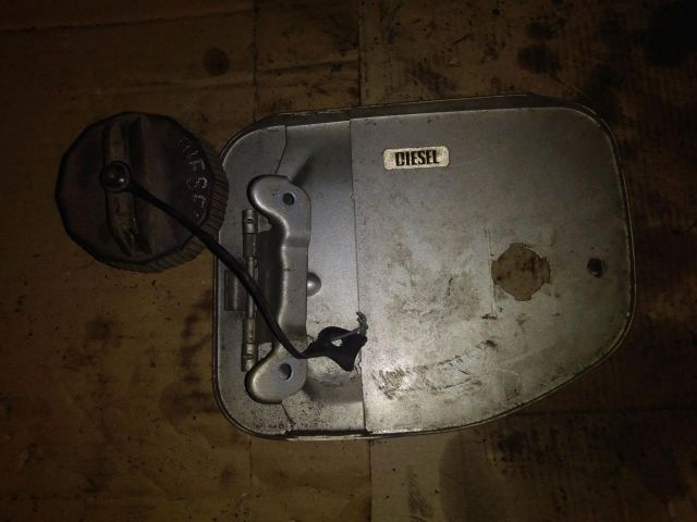 bontott FORD RANGER Tankajtó