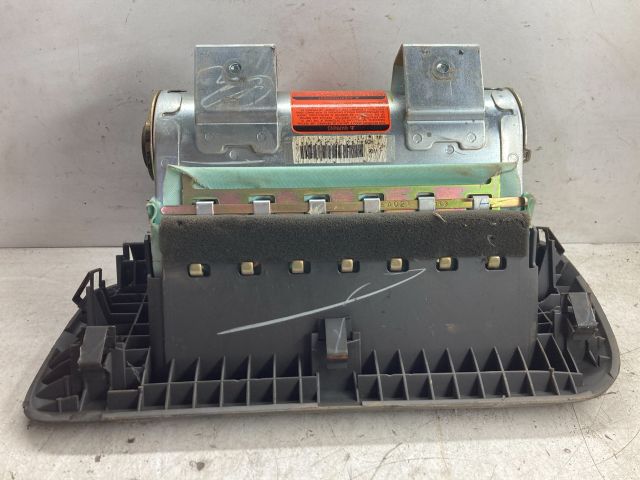 bontott FORD RANGER Utasoldali Légzsák