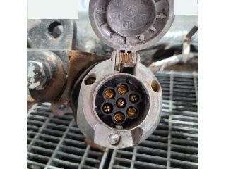 bontott FORD RANGER Vonóhorog