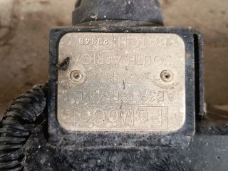 bontott FORD RANGER Vonóhorog