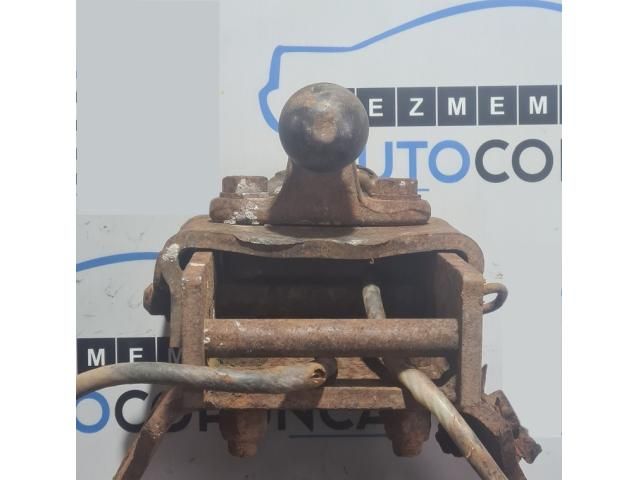 bontott FORD RANGER Vonóhorog