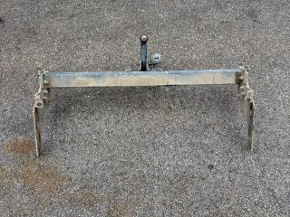 bontott FORD RANGER Vonóhorog