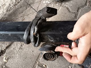 bontott FORD RANGER Vonóhorog