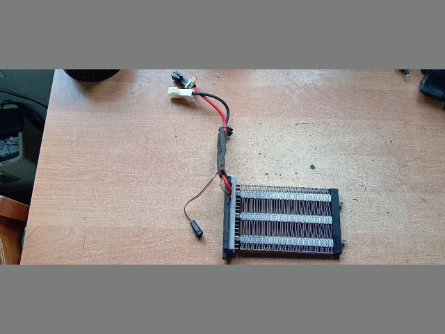 bontott FORD S-MAX Fűtőradiátor