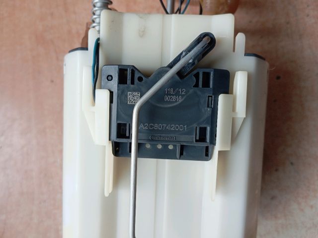 bontott FORD S-MAX Üzemanyag Szivattyú