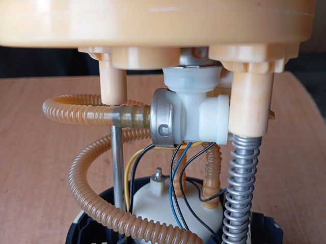 bontott FORD S-MAX Üzemanyag Szivattyú