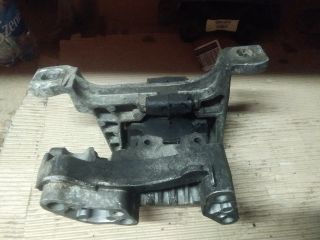 bontott FORD S-MAX Motor Tartó Bak (Fém)