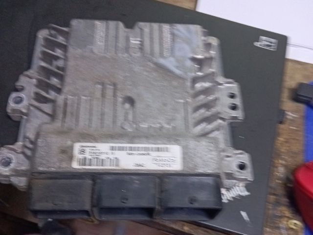 bontott FORD S-MAX Motorvezérlő