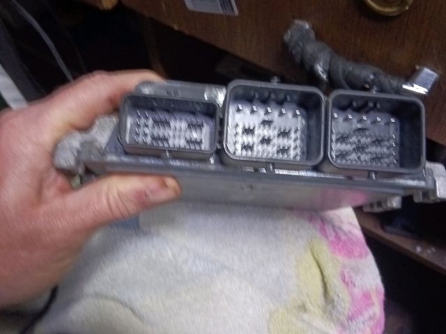 bontott FORD S-MAX Motorvezérlő