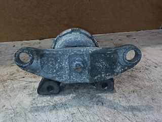 bontott FORD S-MAX Motor Tartó Bak Jobb