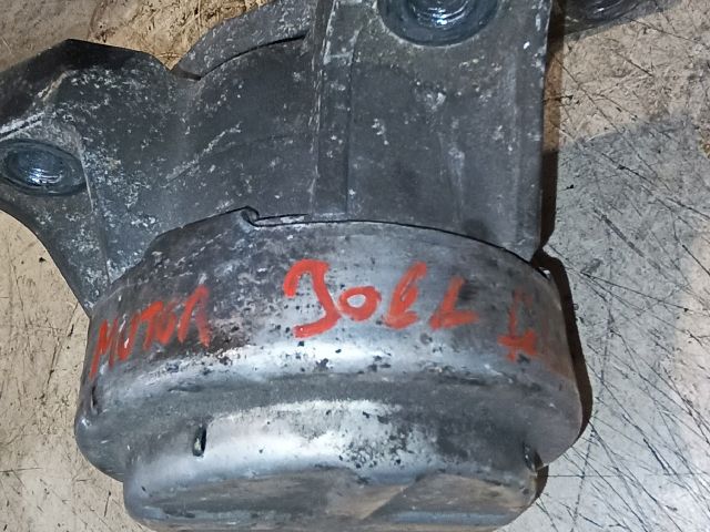 bontott FORD S-MAX Motor Tartó Bak Jobb