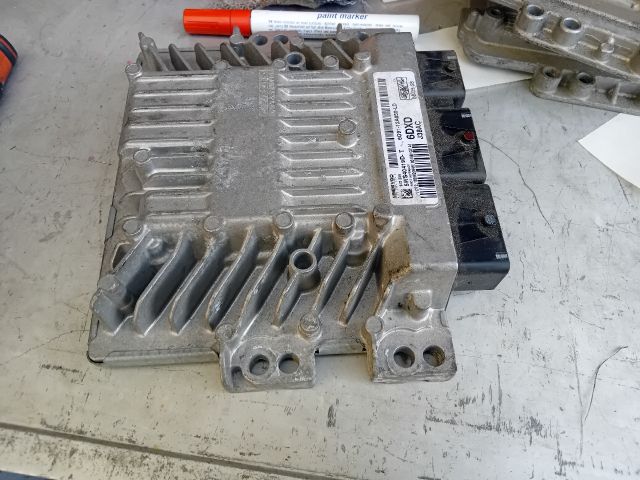 bontott FORD S-MAX Motorvezérlő