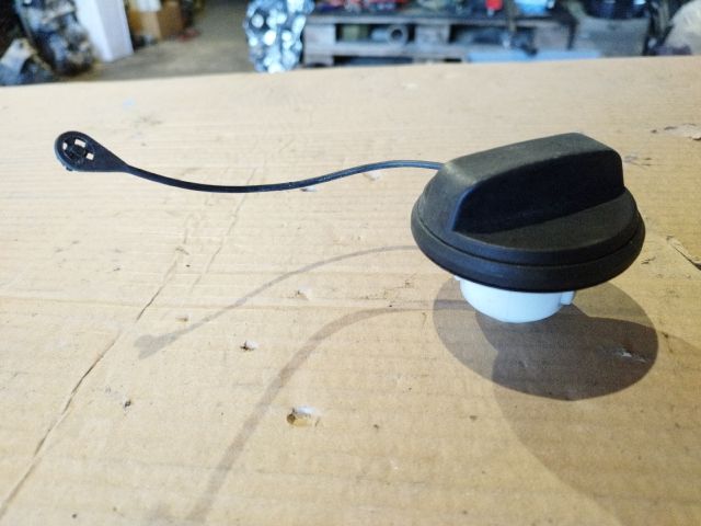 bontott FORD S-MAX Tanksapka