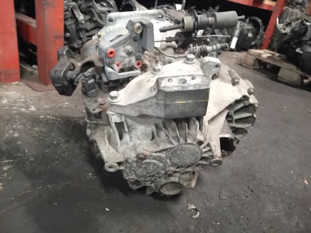 bontott FORD S-MAX Váltó (Mechanikus)