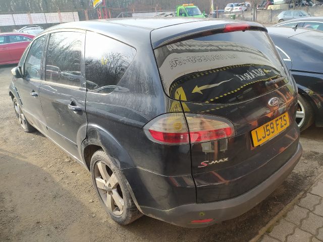 bontott FORD S-MAX Bal első Csonkállvány Kerékaggyal