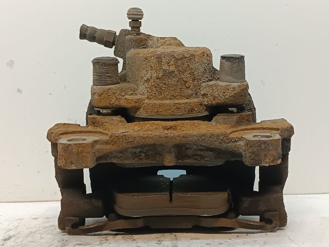 bontott FORD S-MAX Bal első Féknyereg Munkahengerrel