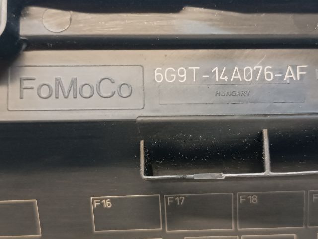 bontott FORD S-MAX Biztosítéktábla Motortér