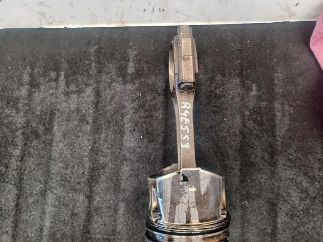 bontott FORD S-MAX Dugattyú