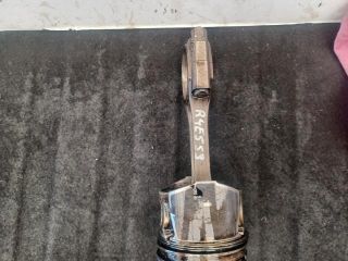 bontott FORD S-MAX Dugattyú