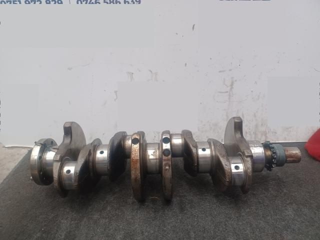 bontott FORD S-MAX Főtengely (Magában)