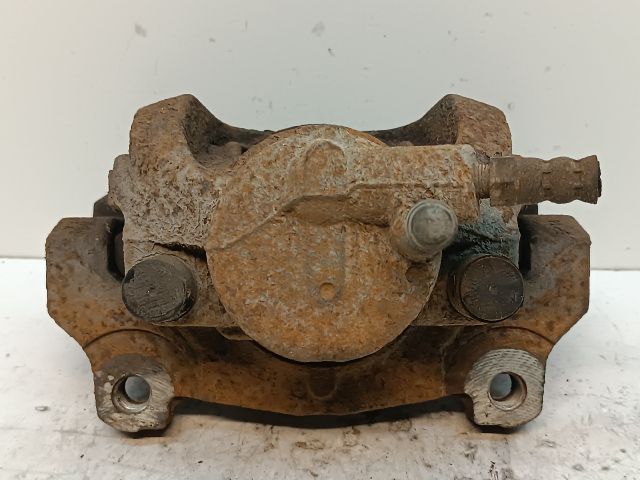 bontott FORD S-MAX Jobb első Féknyereg Munkahengerrel