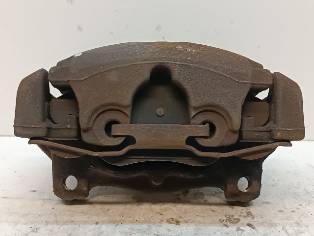 bontott FORD S-MAX Jobb első Féknyereg Munkahengerrel