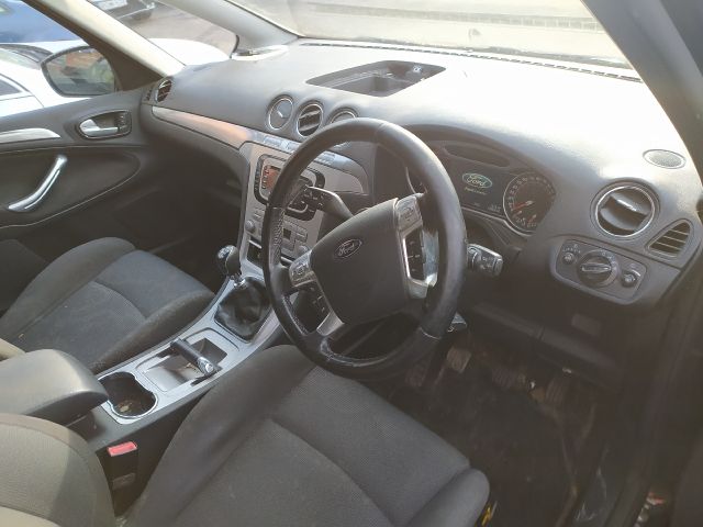 bontott FORD S-MAX Jobb első Gólyaláb (Lengécsillapító, Rugó)