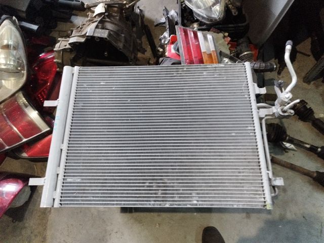 bontott FORD S-MAX Klímahűtő Radiátor