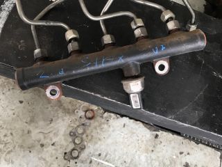 bontott FORD S-MAX Közösnyomócső