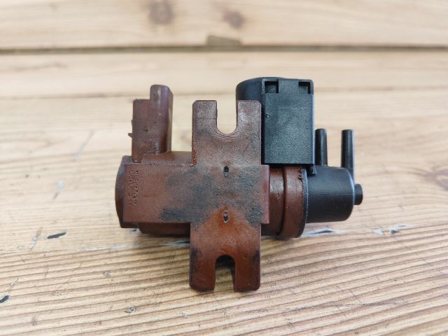 bontott FORD S-MAX Lefújószelep