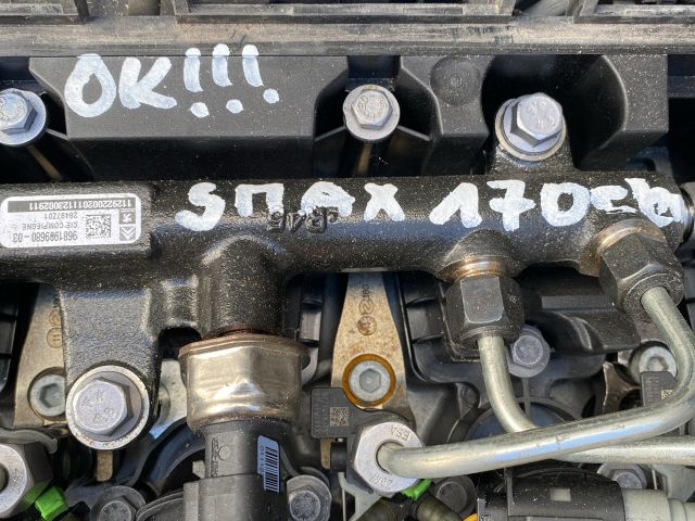 bontott FORD S-MAX Motor (Fűzött blokk hengerfejjel)