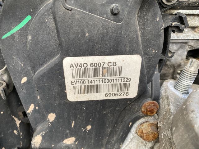 bontott FORD S-MAX Motor (Fűzött blokk hengerfejjel)