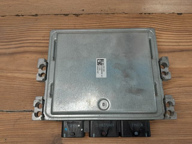 bontott FORD S-MAX Motorvezérlő