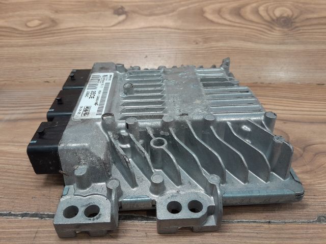 bontott FORD S-MAX Motorvezérlő