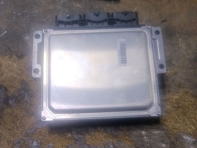 bontott FORD S-MAX Motorvezérlő