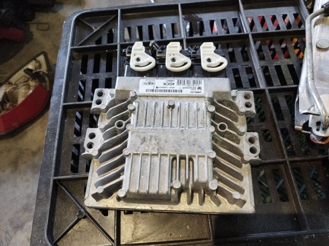 bontott FORD S-MAX Motorvezérlő