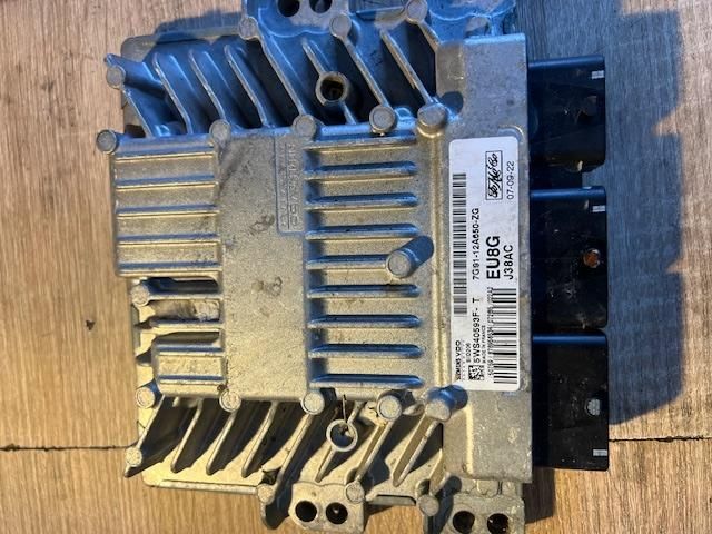 bontott FORD S-MAX Motorvezérlő